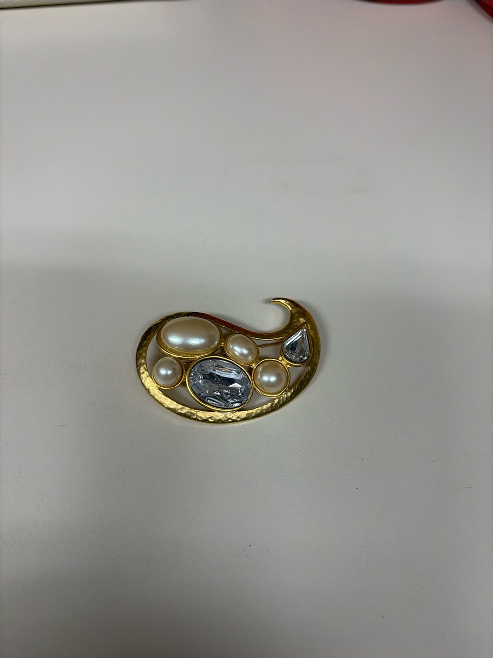 TAT Gold-Tone Pearl & Crystal Accent Brooch - Elegant Women’s Jewelry